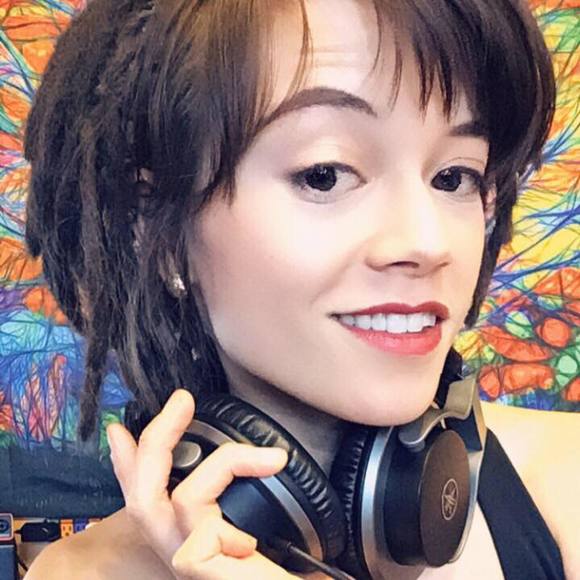 Meet your Posher, Kristina - Picture 1 of 1